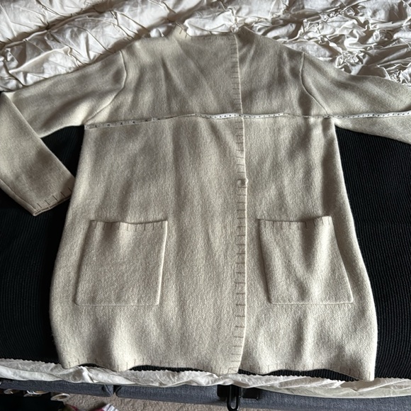 Schweitzer 100% Cashmere cardigan- thick Cream M - Picture 6 of 8